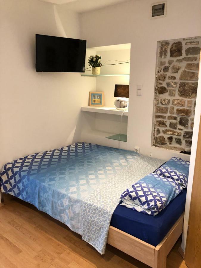 Appartement Lily à Koper Extérieur photo
